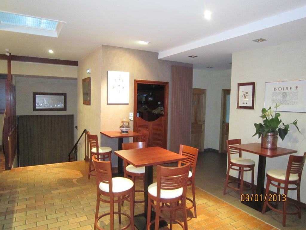 Montmerle-sur-Saone Hotel Restaurant Emile Job מראה חיצוני תמונה