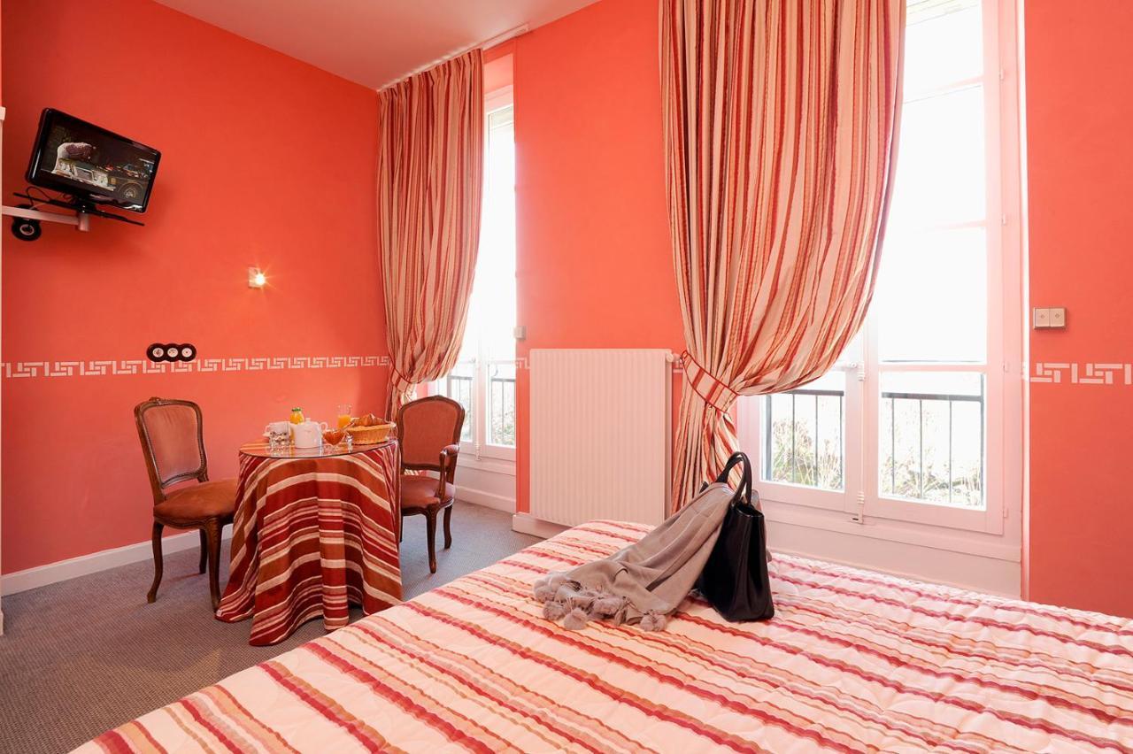 Montmerle-sur-Saone Hotel Restaurant Emile Job מראה חיצוני תמונה